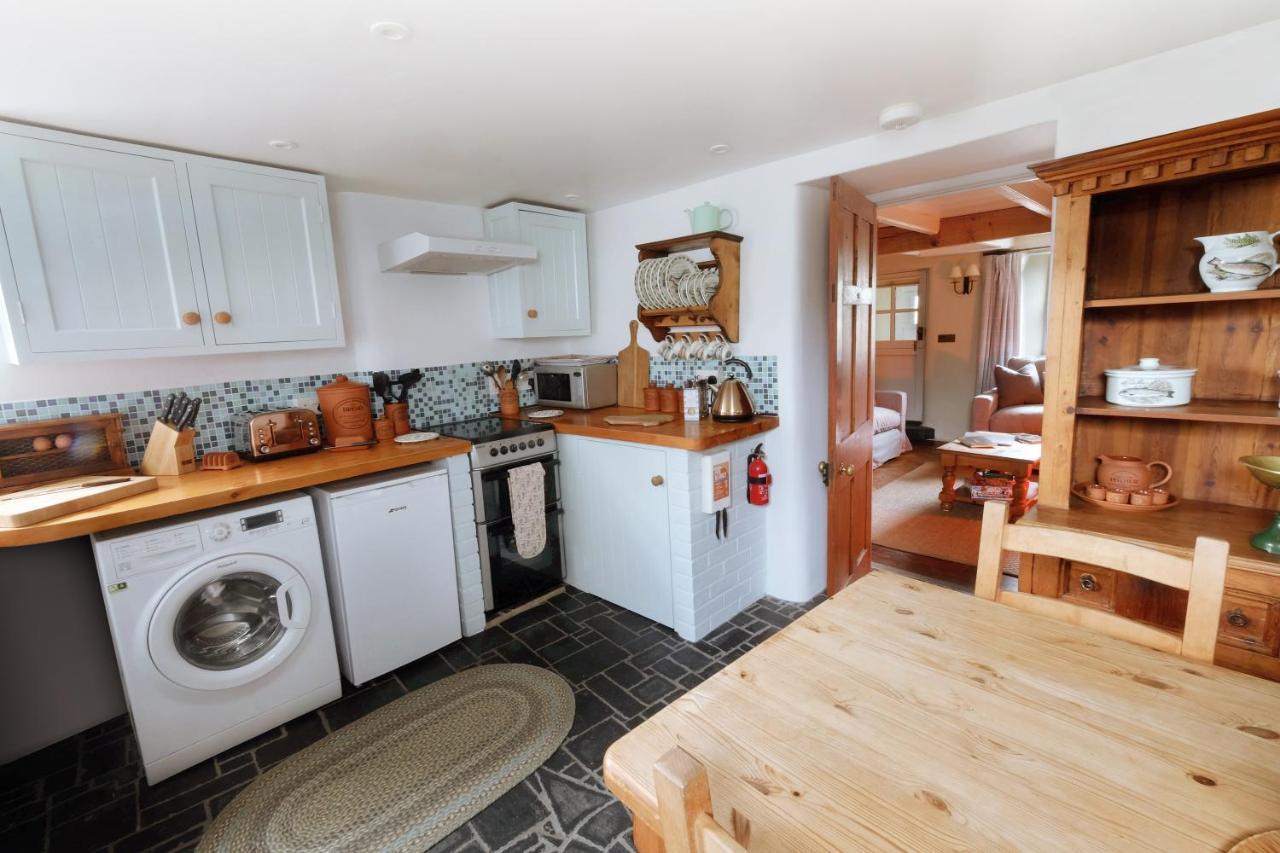 Niver Dew Holiday Cottage Lower Boscaswell Buitenkant foto
