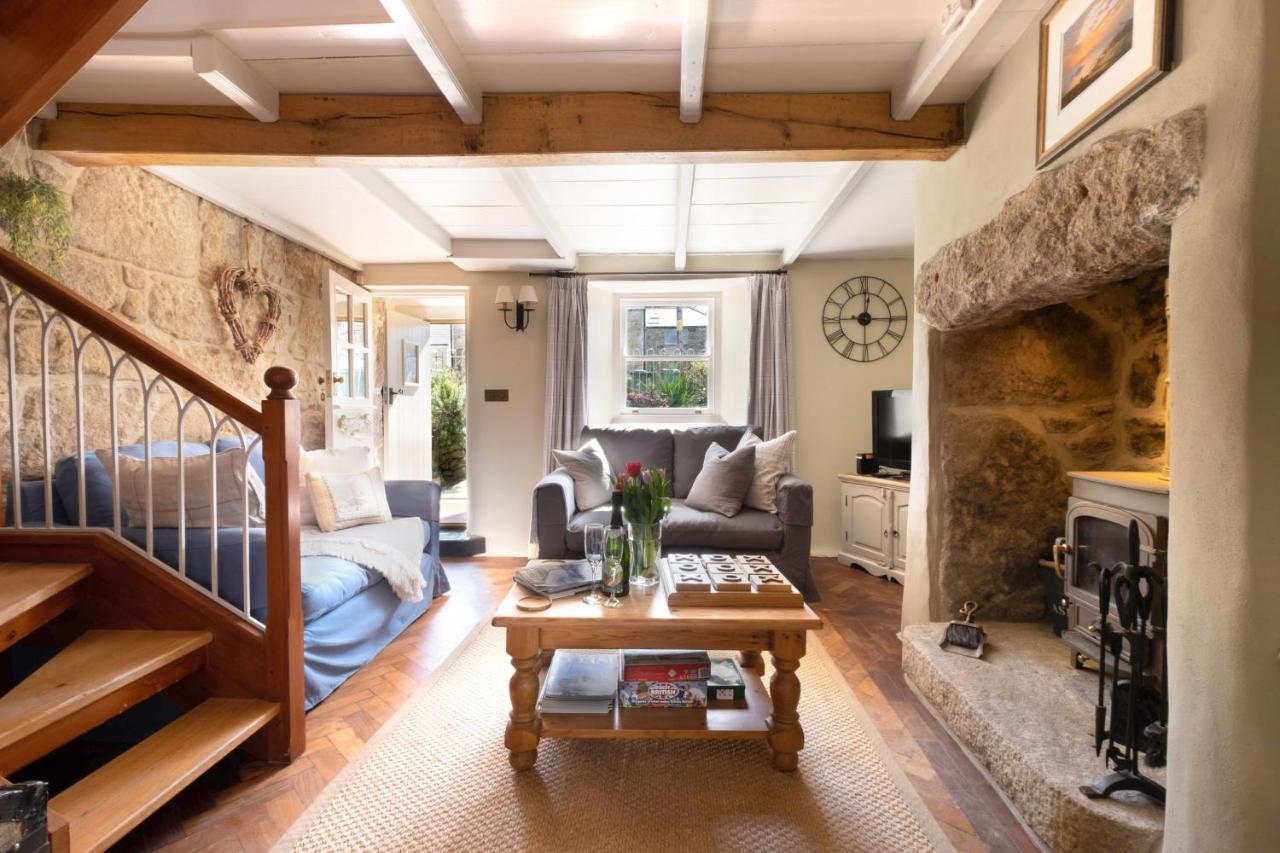 Niver Dew Holiday Cottage Lower Boscaswell Buitenkant foto